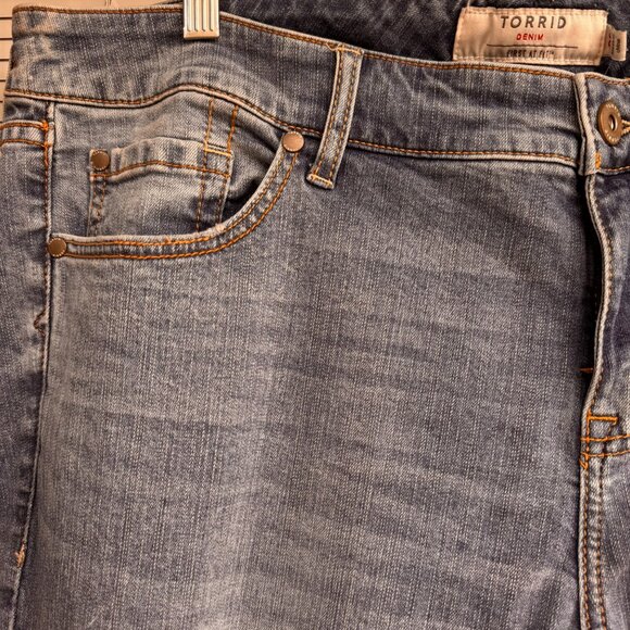 Torrid Womens Slim Boot Montecito Jeans Size 20 Medium Wash Denim Stretch Fit - Picture 14 of 15